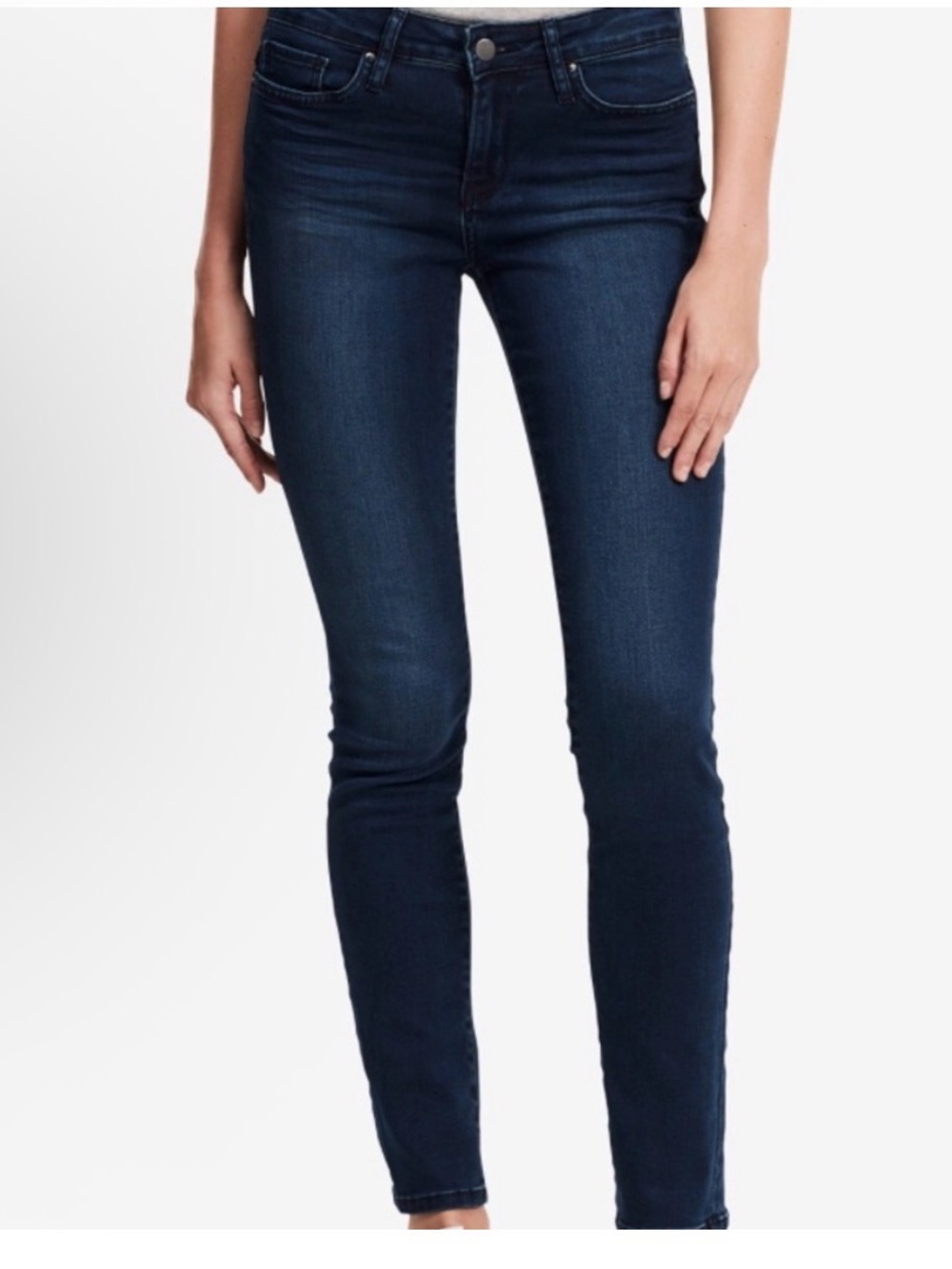 Calvin Klein Ultimate Skinny Jeans size 4 x 32 inseam